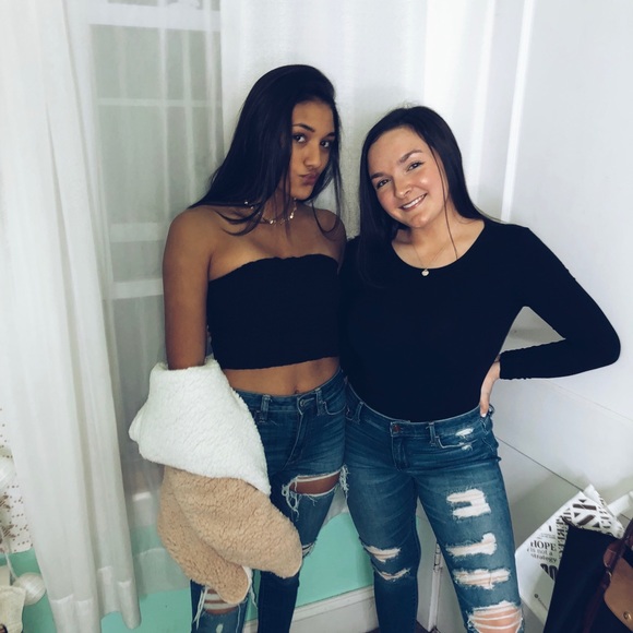 Meet your Posher, Lauren - Picture 1 of 1